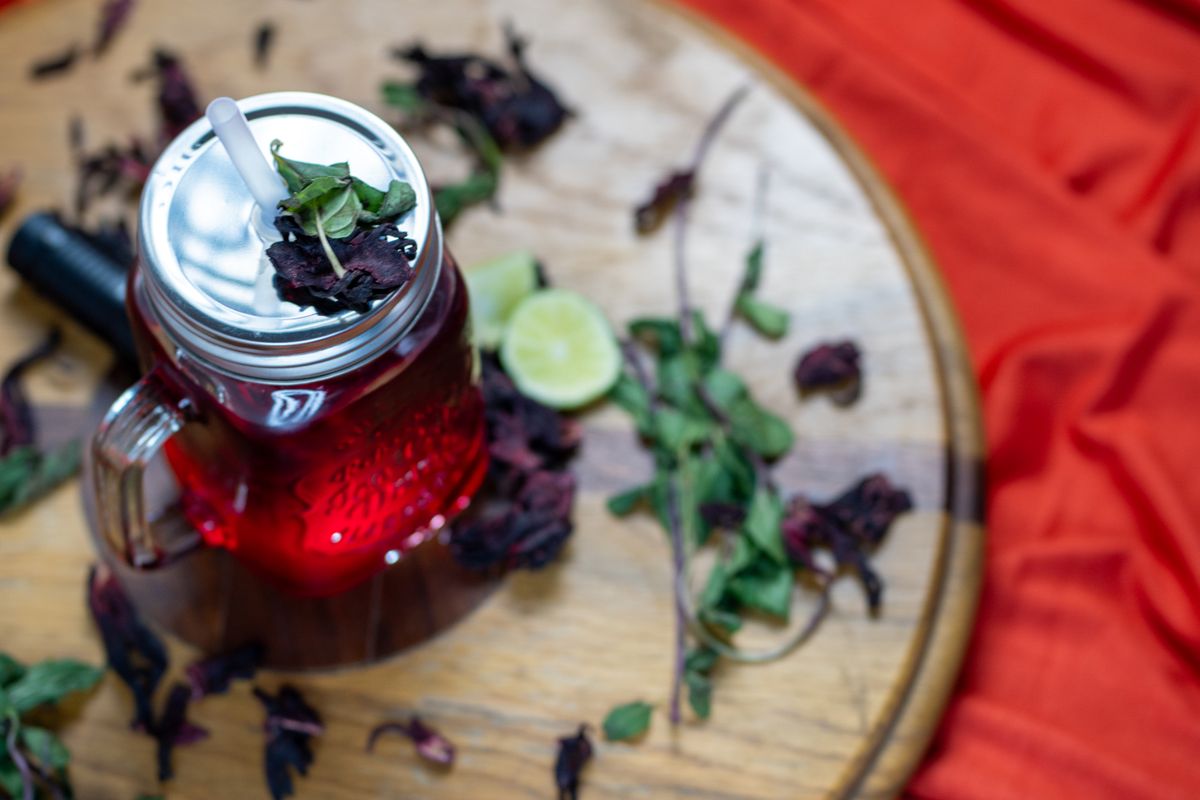 Bissap menthe : la recette fraîche et désaltérante