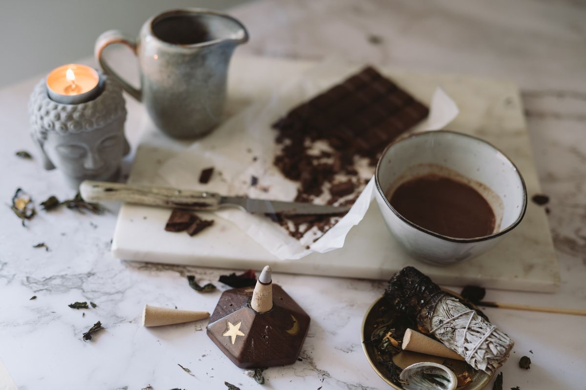 Cérémonie du cacao : déroulé, bienfaits et rituel